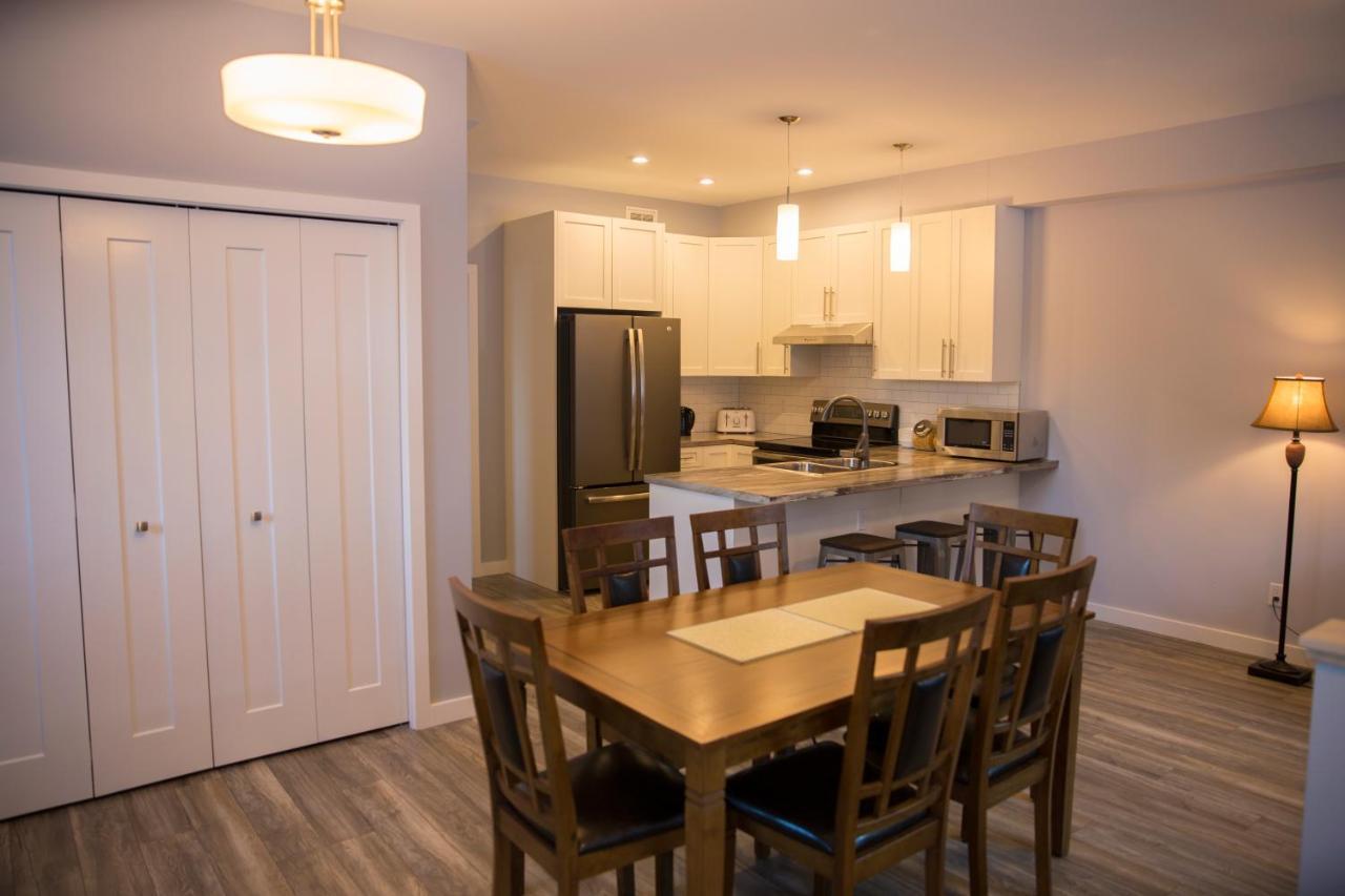 Downtown Whitehorse 4 Bedrooms Deluxe Condo Exteriör bild