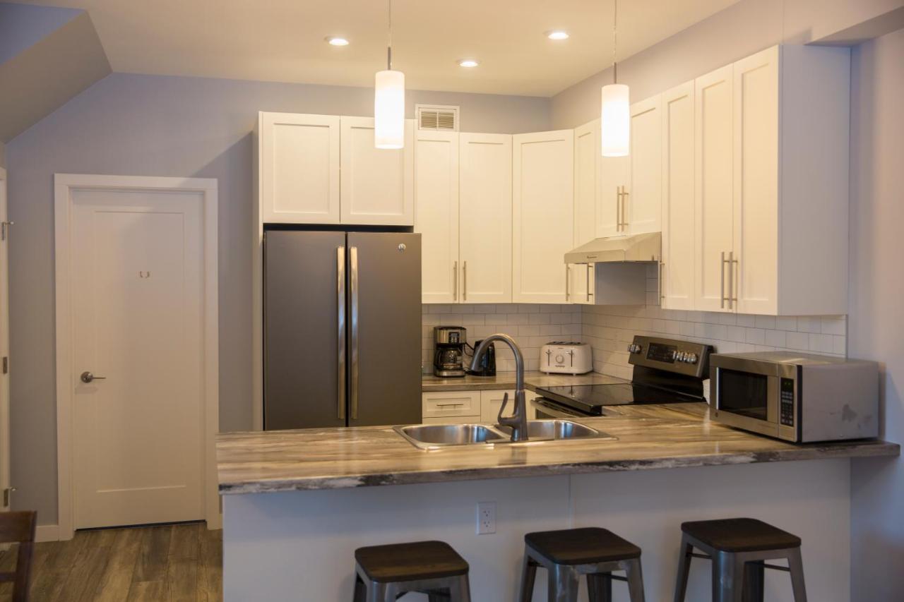 Downtown Whitehorse 4 Bedrooms Deluxe Condo Exteriör bild