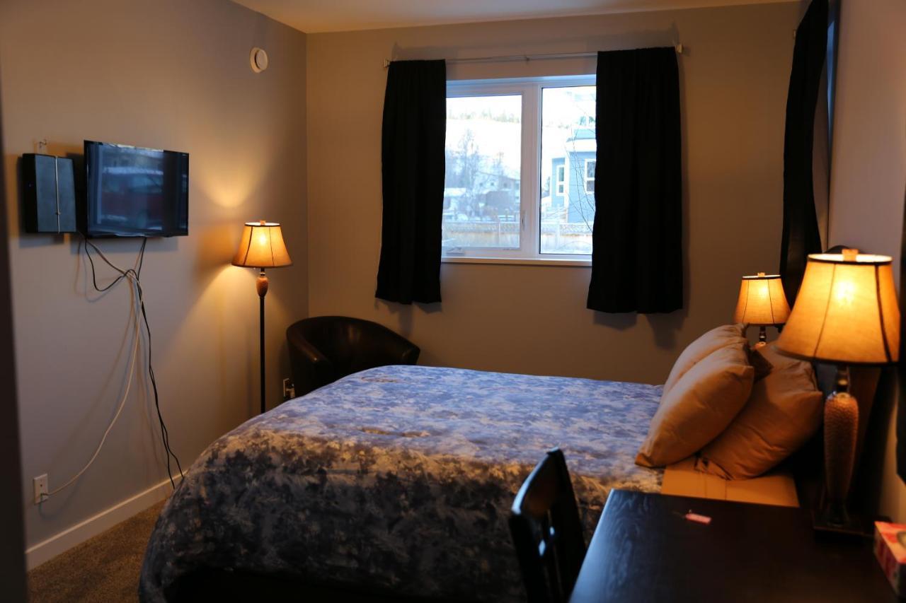 Downtown Whitehorse 4 Bedrooms Deluxe Condo Exteriör bild
